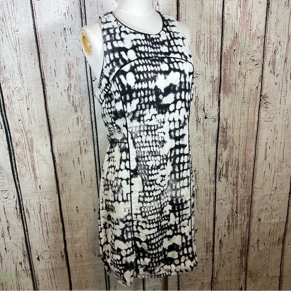 NEW NWT Cynthia Rowley Snakeskin Black/White Sleeveless 100% Linen Dress Size 14 - Picture 4 of 16